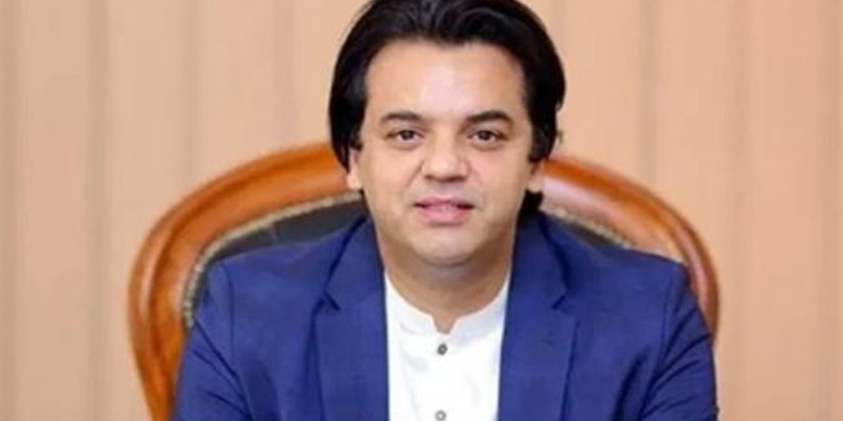 عثمان ڈار نے کہا ہے کہ دنیا کی کوئی طاقت پاکستان کو مٹا نہیں سکتی۔