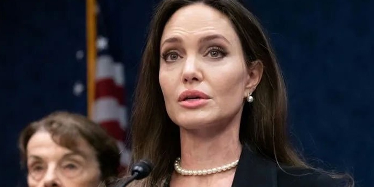 Angelina Jolie Videos
